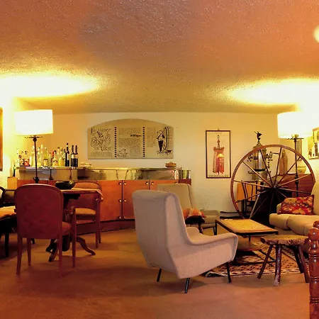 酒店 Del Viale 库马约尔