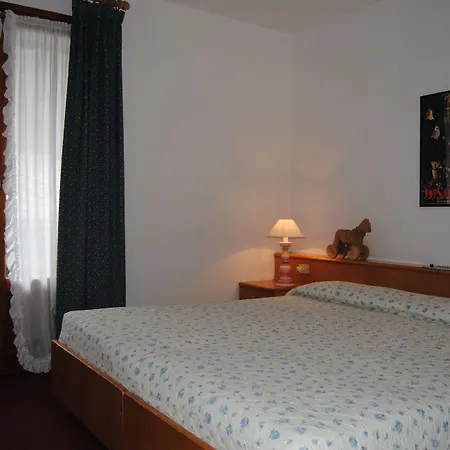 Отель Del Viale Курмайор