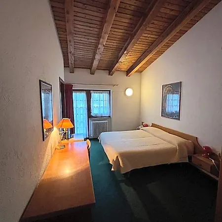 Del Viale 3* Courmayeur