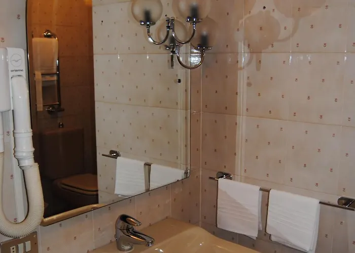 Del Viale 酒店 库马约尔